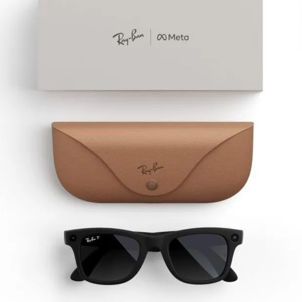 Ray-Ban x Meta Smart Wayfarer Sunglasses 😎 