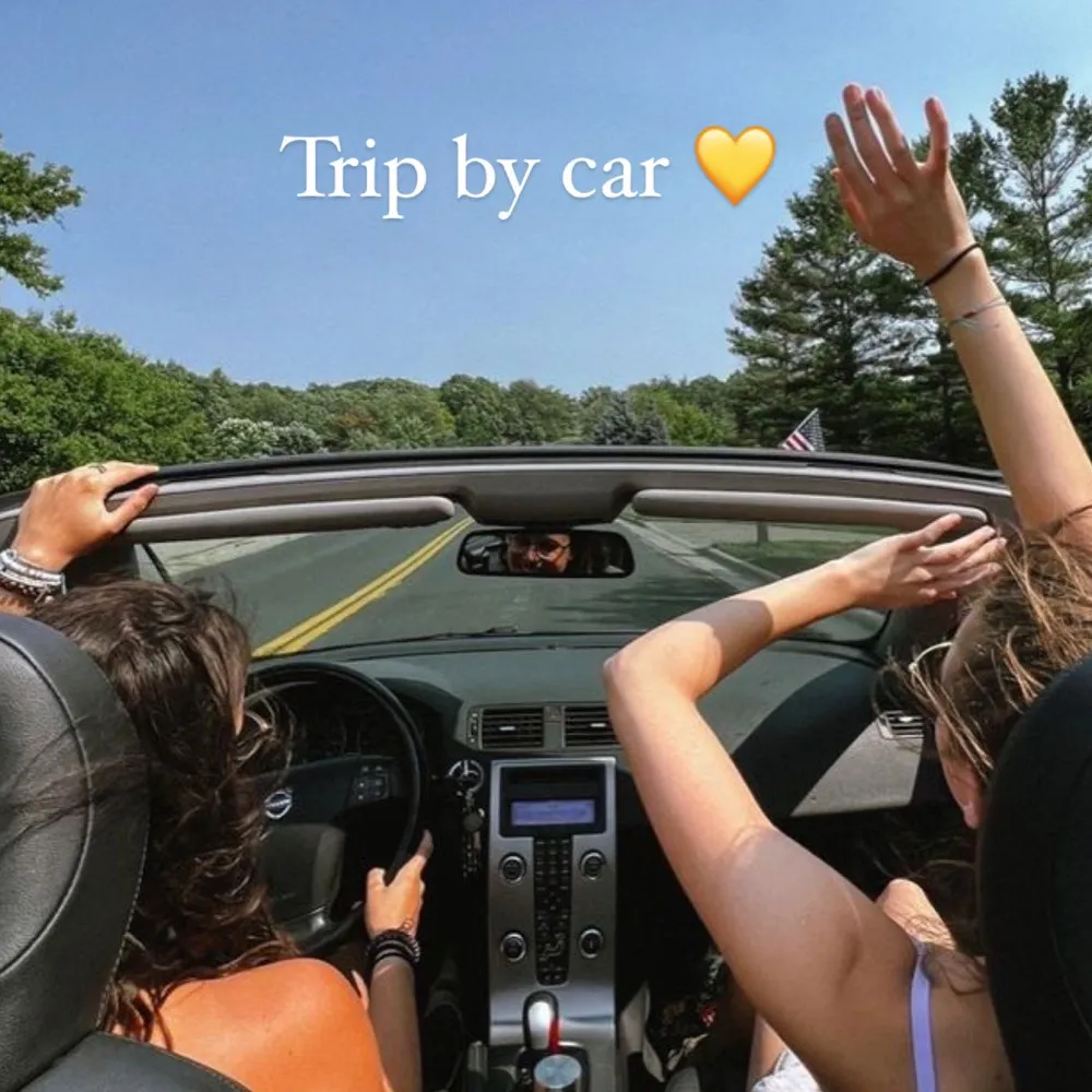 Idea for the weekend: trip by car.
I love the atmosphere of such trips 😍