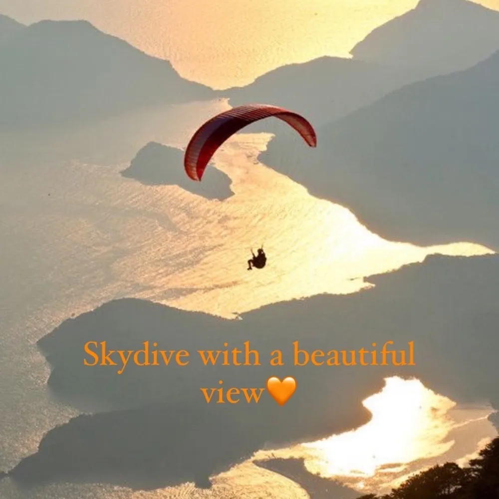 Skydive with a beautiful view 🌎