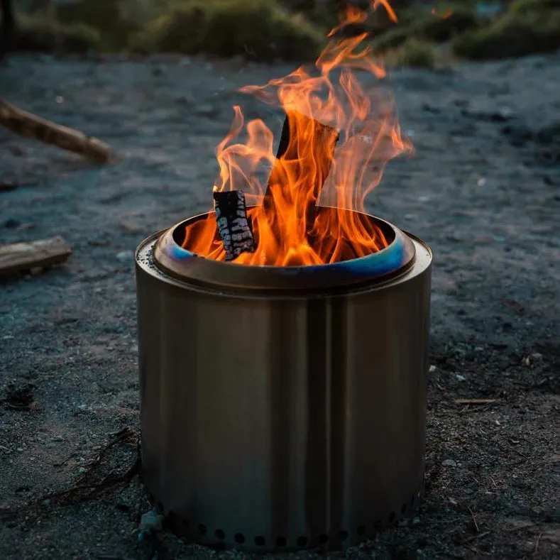 Solo Stove Bonfire 2.0 Fire Pit 🔥
A portable, smokeless fire pit for backyard or camping fun.