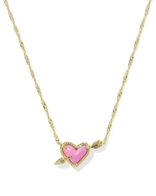 Ari Heart Arrow Gold Short Pendant Necklace | Kendra Scott
